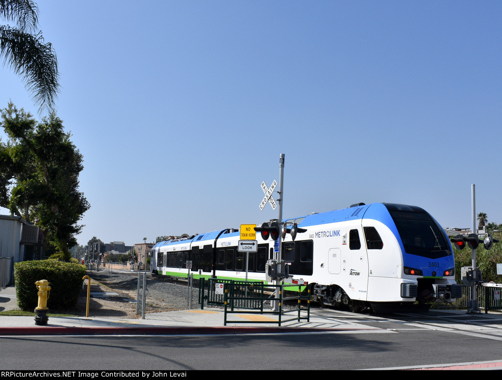 Heading away from Seventh St Grade Crossing